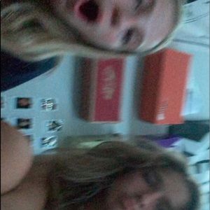 Meet your Posher, Molly